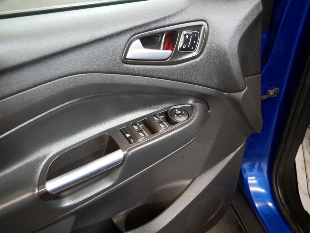 2017 Ford Escape Image 10