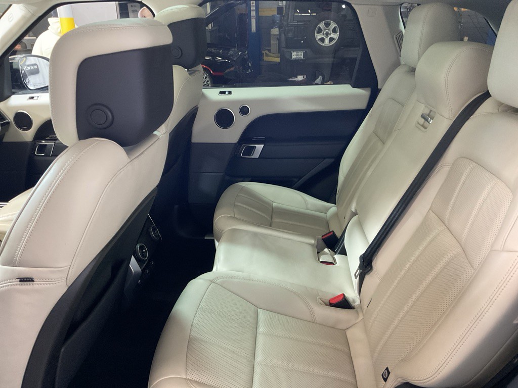 2021 Land Rover Range Rover Sport Image 25