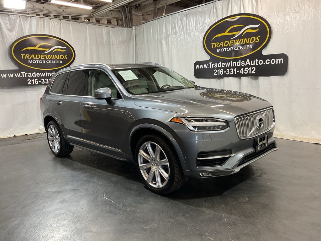 2016 Volvo XC90 Image 1