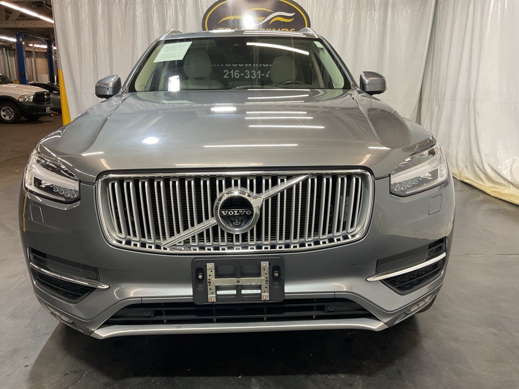 2016 Volvo XC90 Image 2