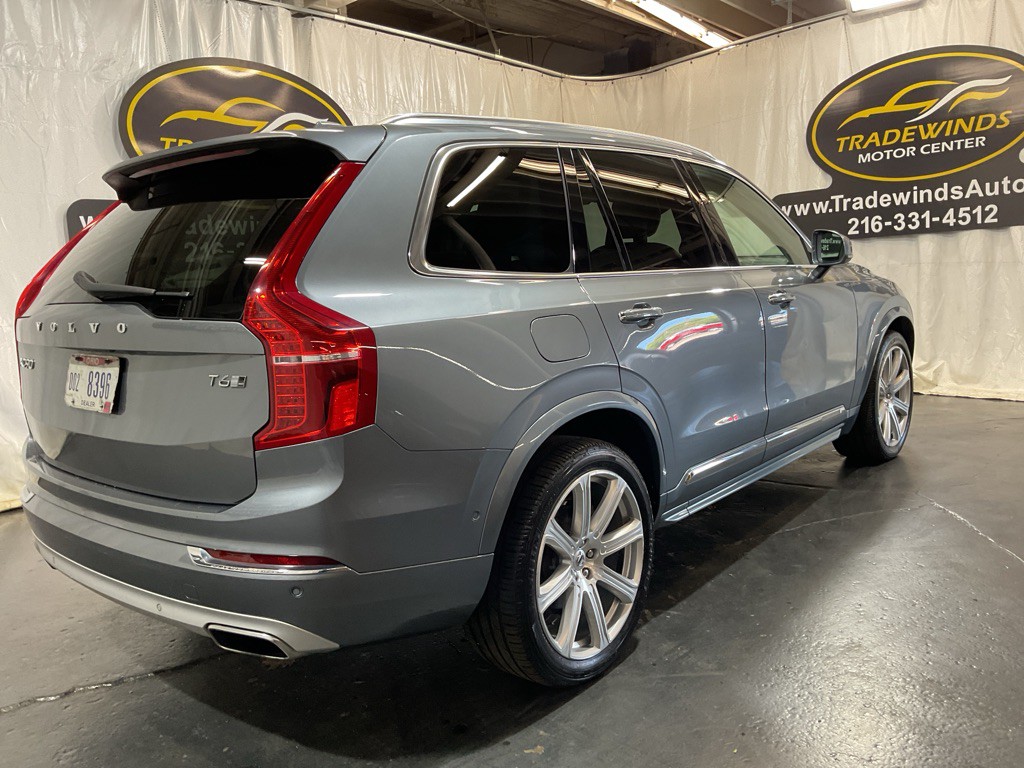 2016 Volvo XC90 Image 9
