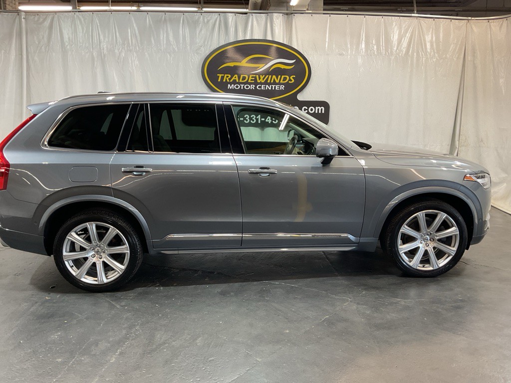 2016 Volvo XC90 Image 11