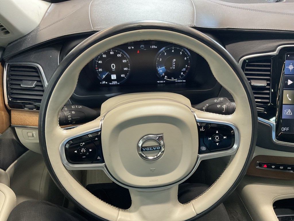 2016 Volvo XC90 Image 21