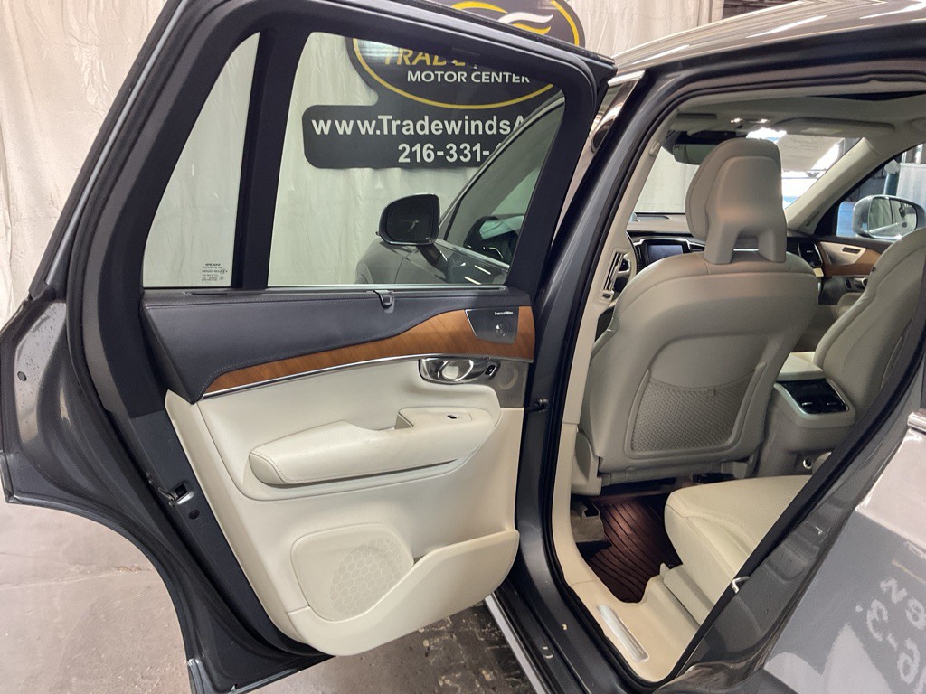 2016 Volvo XC90 Image 27