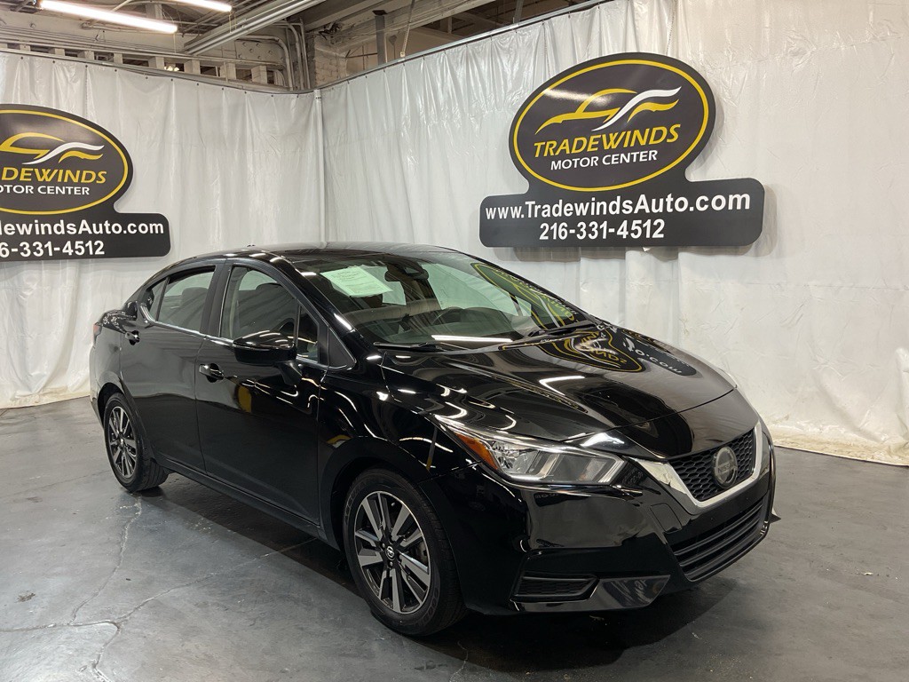 2021 Nissan Versa Image 1