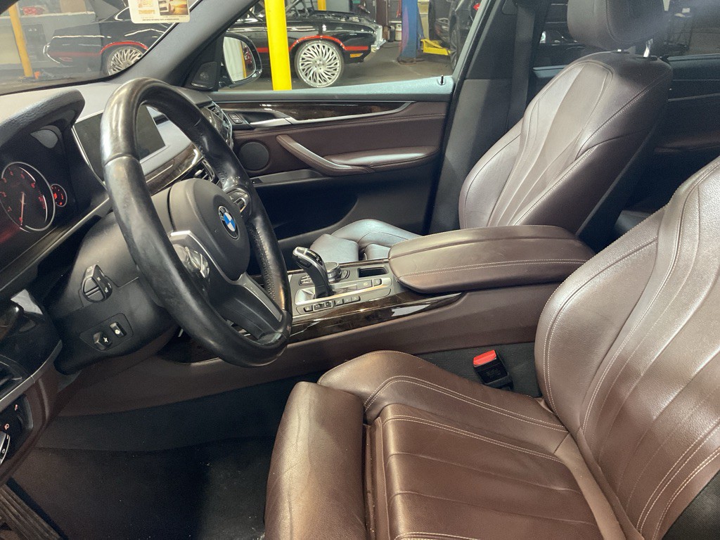 2018 BMW X5 Image 19