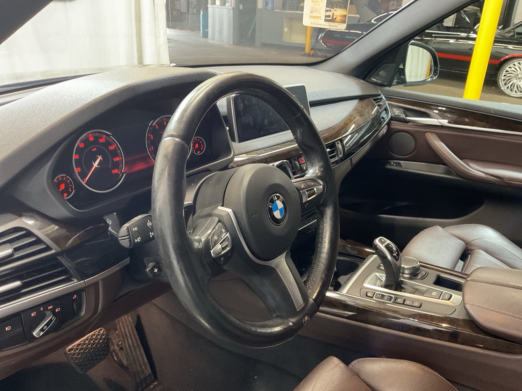 2018 BMW X5 Image 21