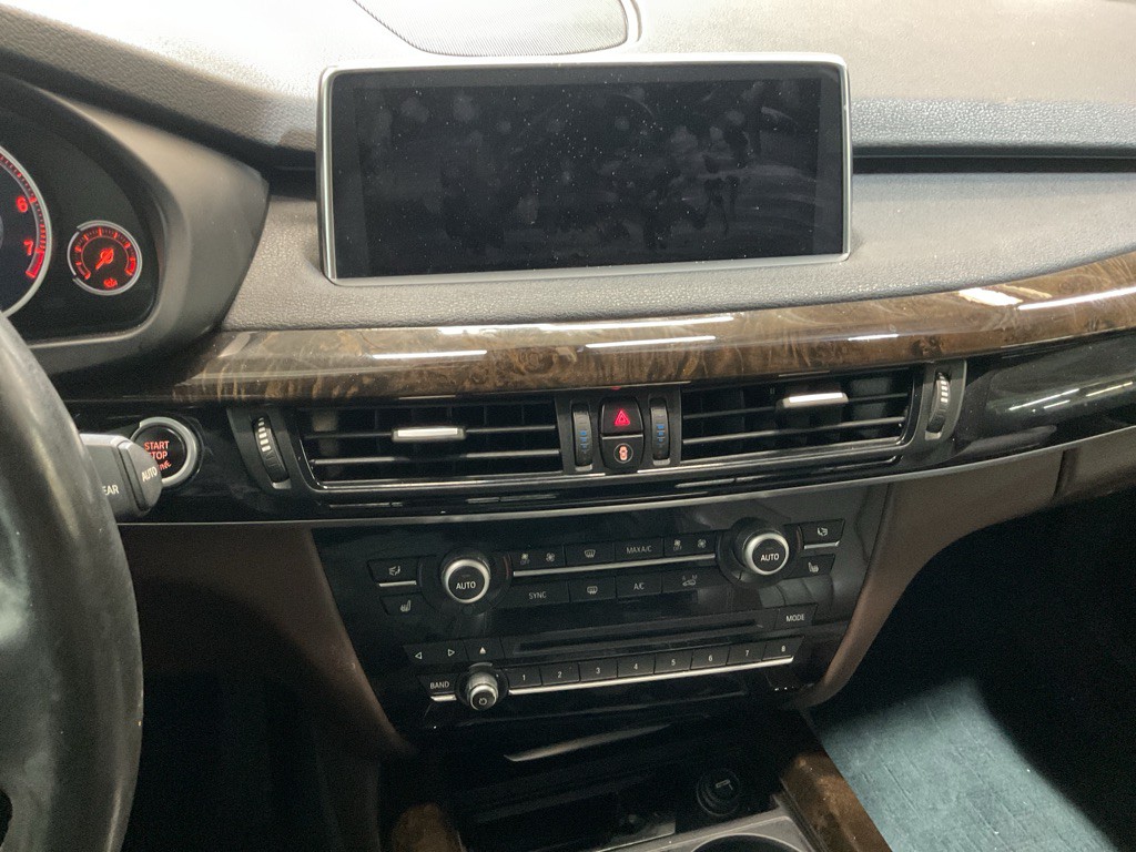 2018 BMW X5 Image 24