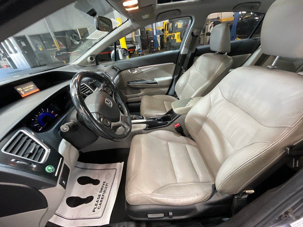 2015 Honda Civic Image 22