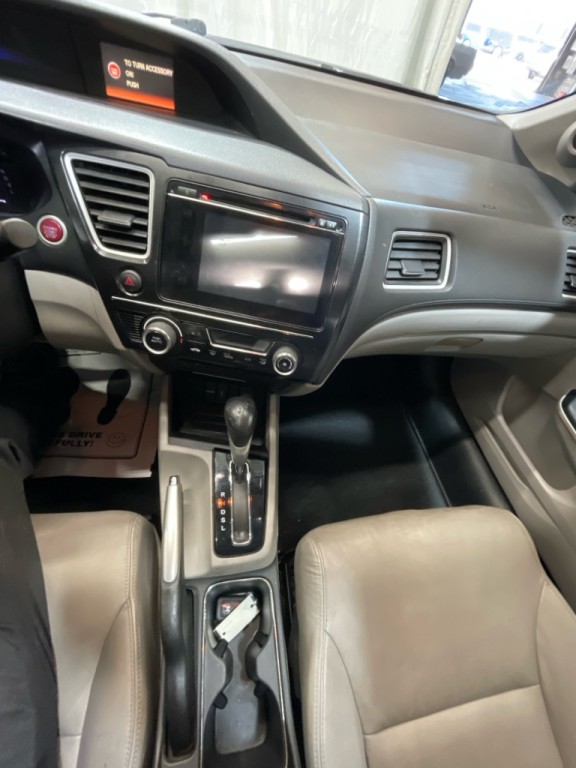 2015 Honda Civic Image 24