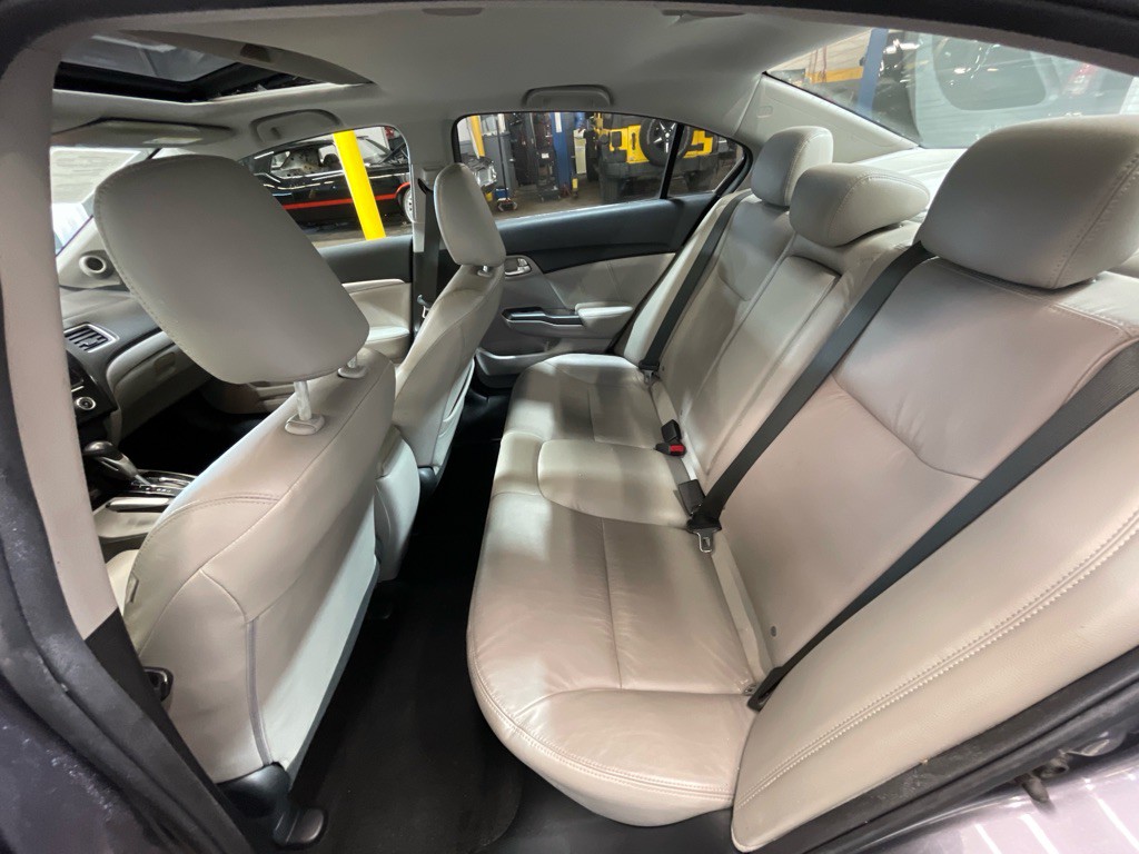 2015 Honda Civic Image 26