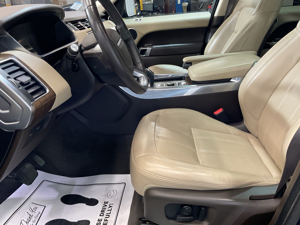2020 Land Rover Range Rover Sport Image 17