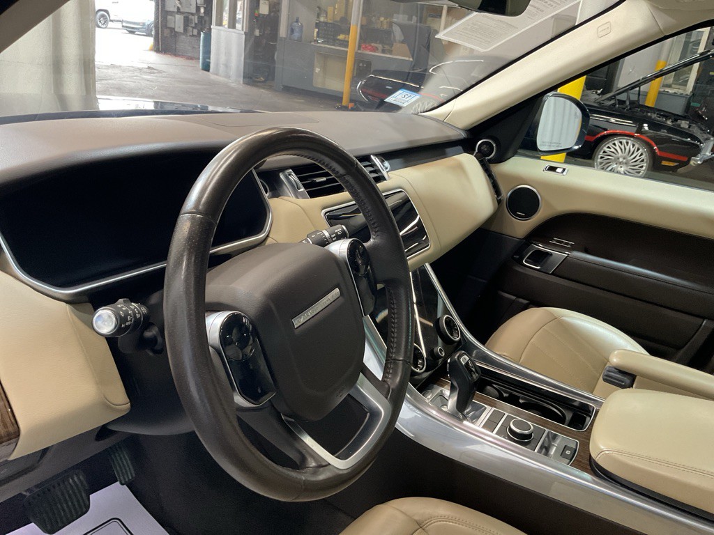 2020 Land Rover Range Rover Sport Image 19