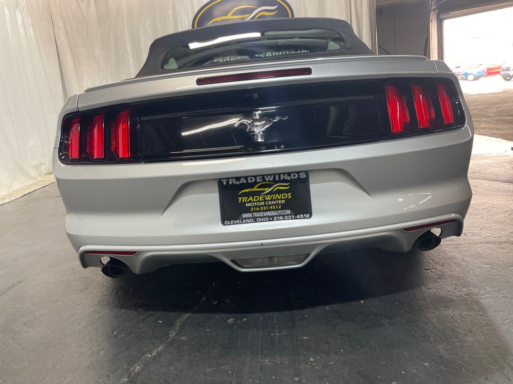 2017 Ford Mustang Image 11
