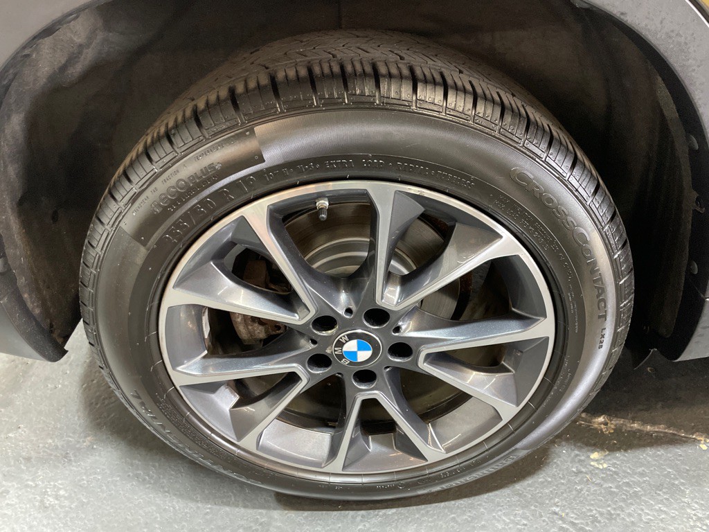 2018 BMW X5 Image 19