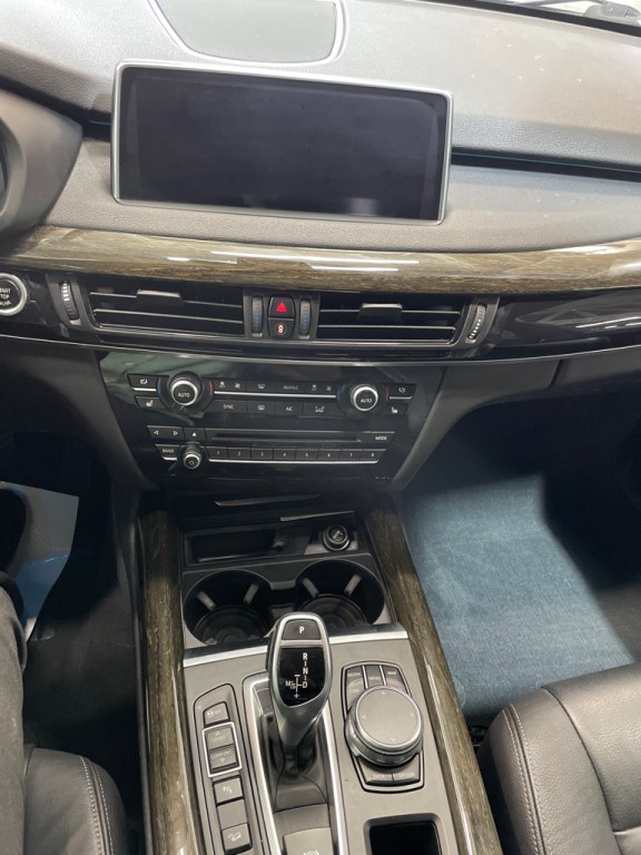 2018 BMW X5 Image 26