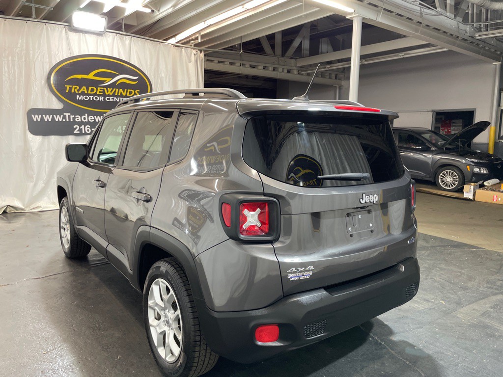 2017 Jeep Renegade Image 4