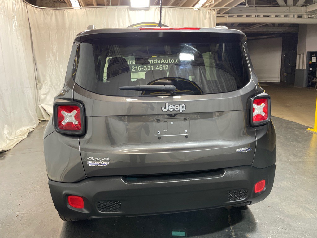 2017 Jeep Renegade Image 12