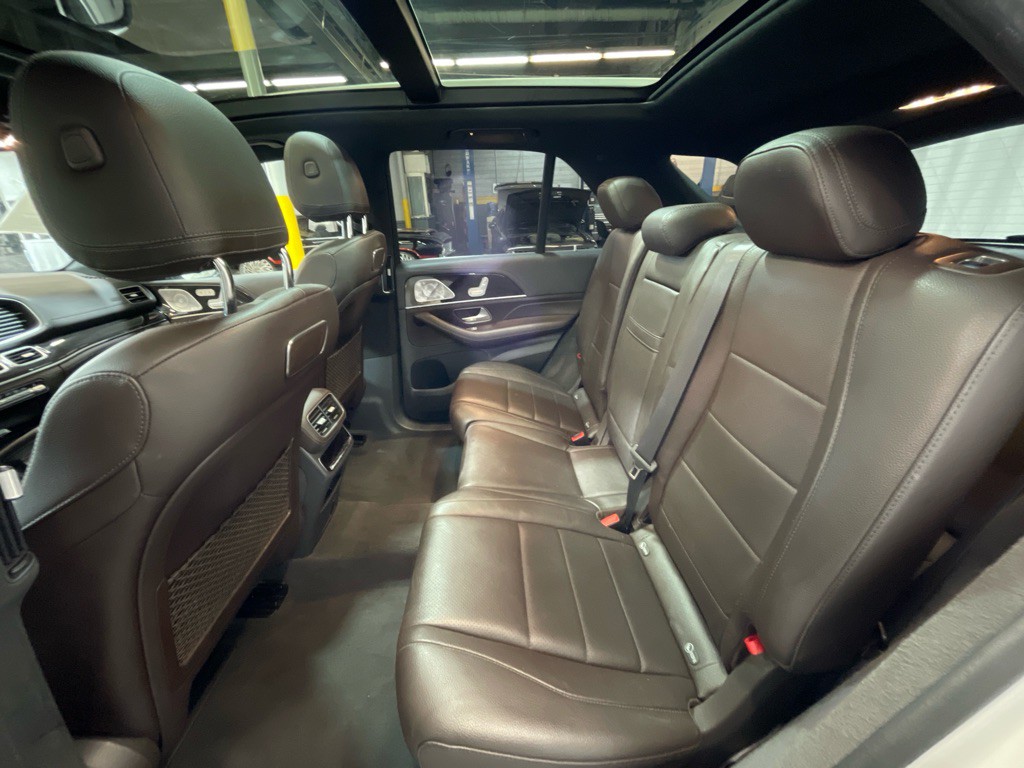 2020 Mercedes-Benz GLE-Class Image 28