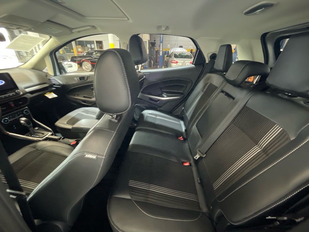2021 Ford Econoline Image 29