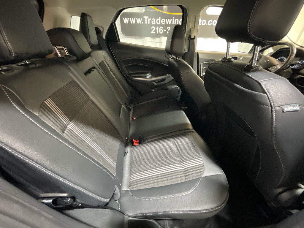 2021 Ford Econoline Image 32