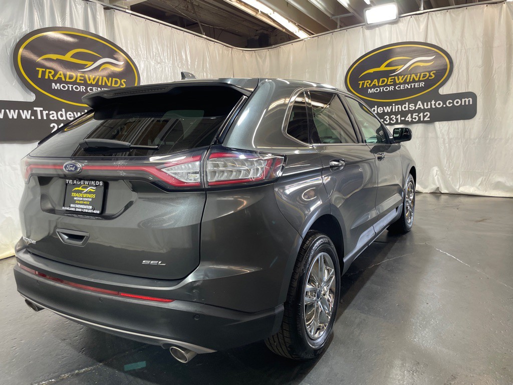 2016 Ford Edge Image 8