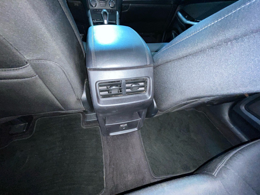 2016 Ford Edge Image 31