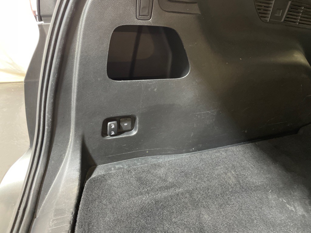 2016 Ford Edge Image 34
