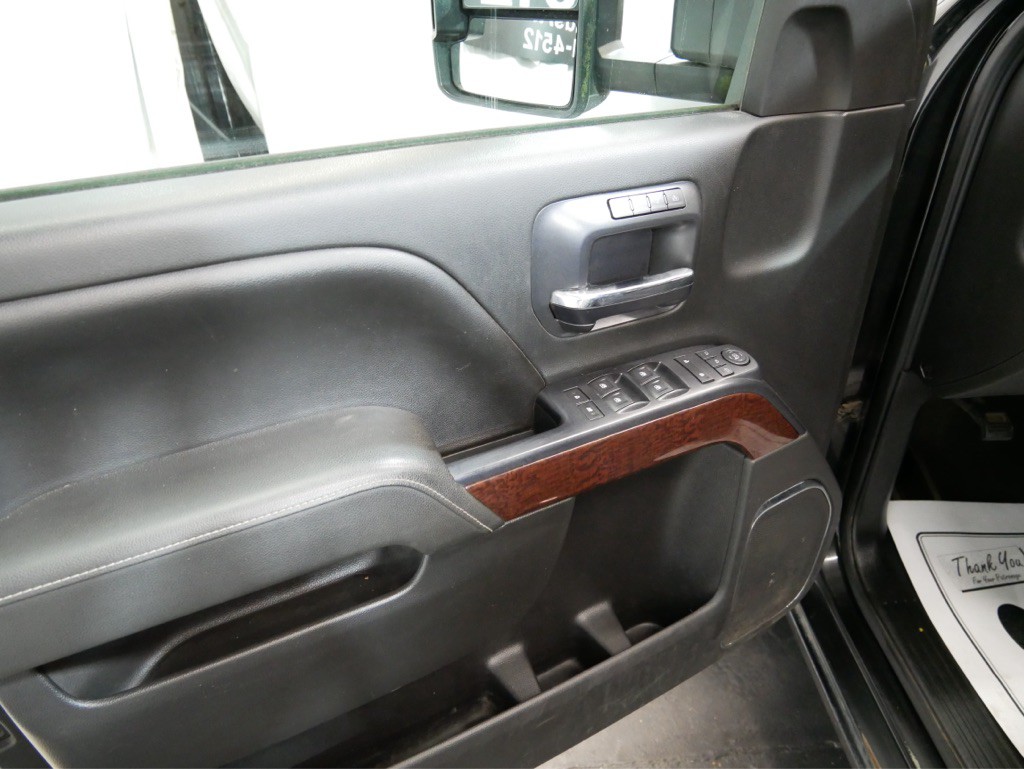 2015 GMC Sierra Image 13