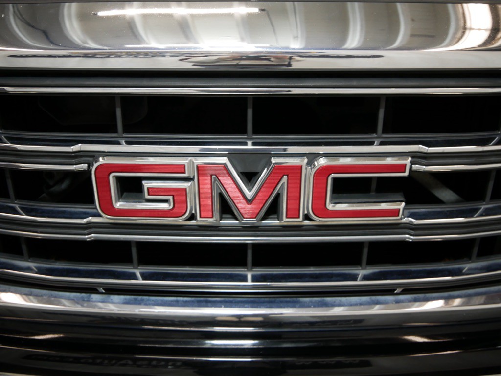2015 GMC Sierra Image 35
