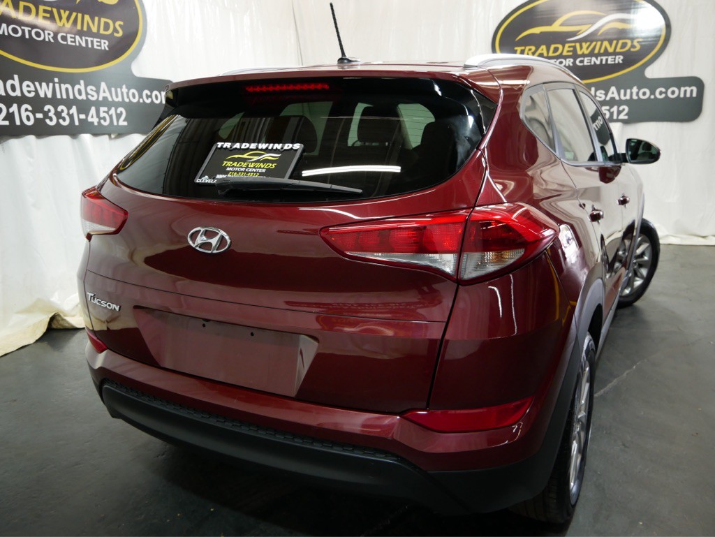 2016 Hyundai Tucson Image 8