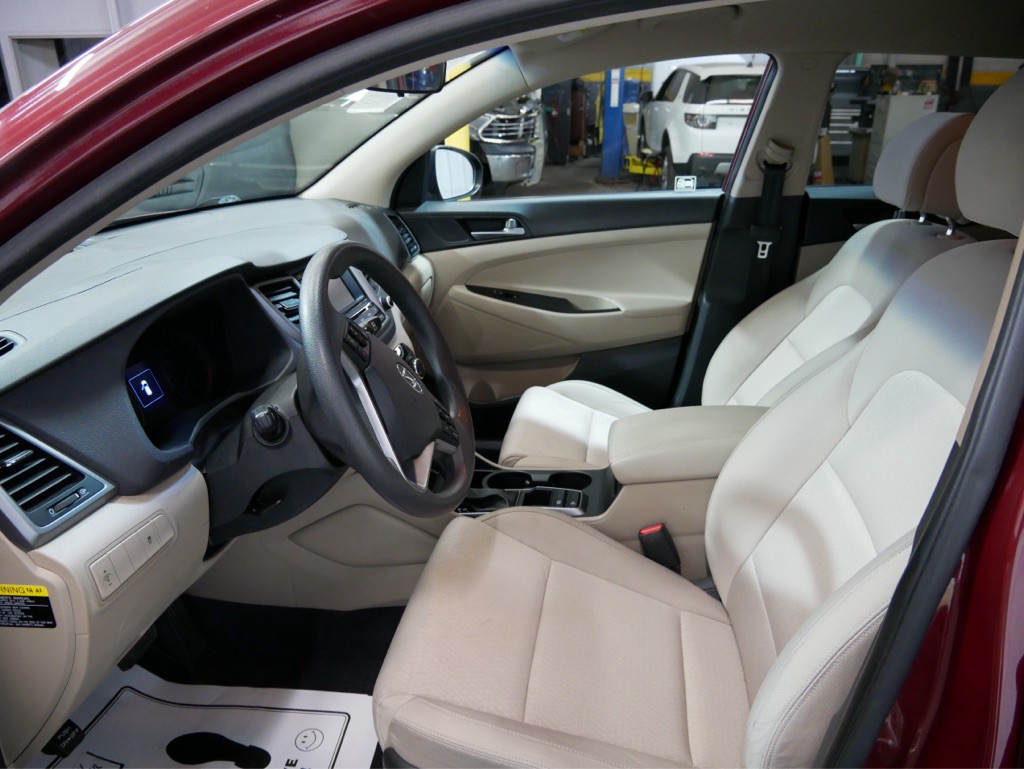 2016 Hyundai Tucson Image 23