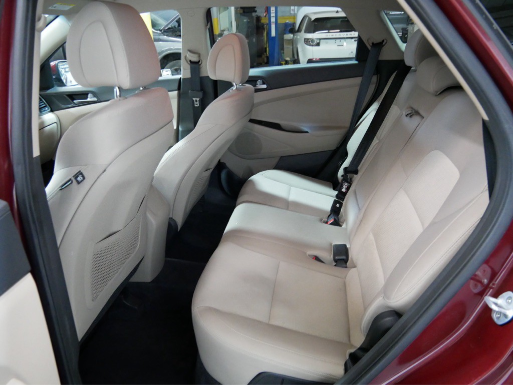 2016 Hyundai Tucson Image 31