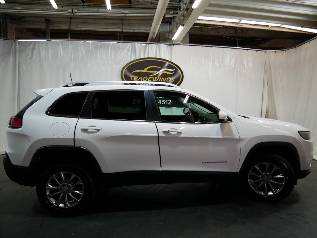 2019 Jeep Cherokee Image 4