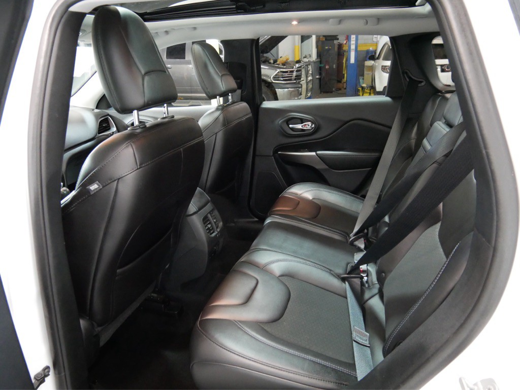 2019 Jeep Cherokee Image 23