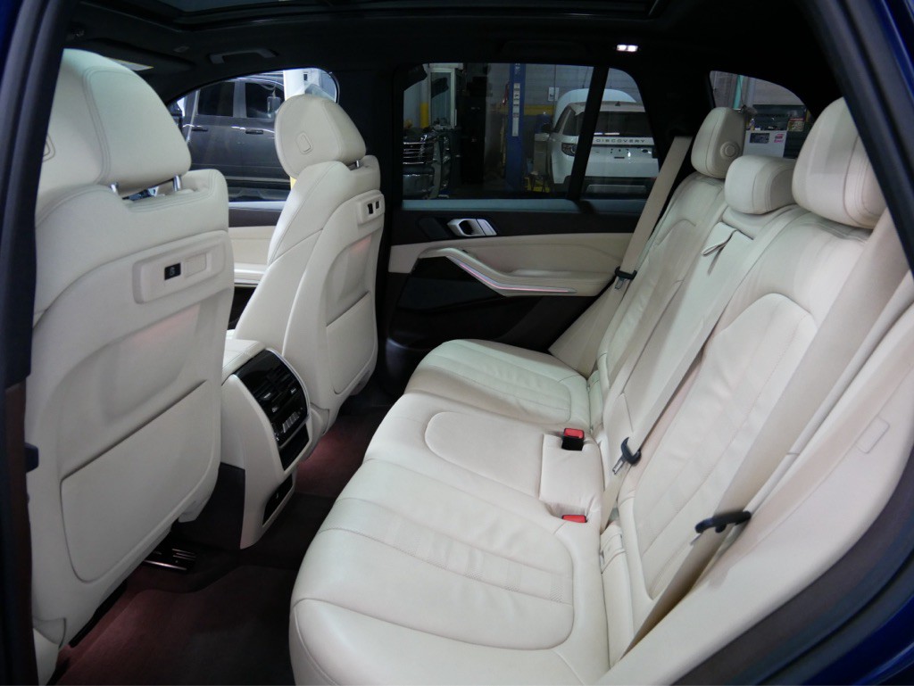 2019 BMW X5 Image 21