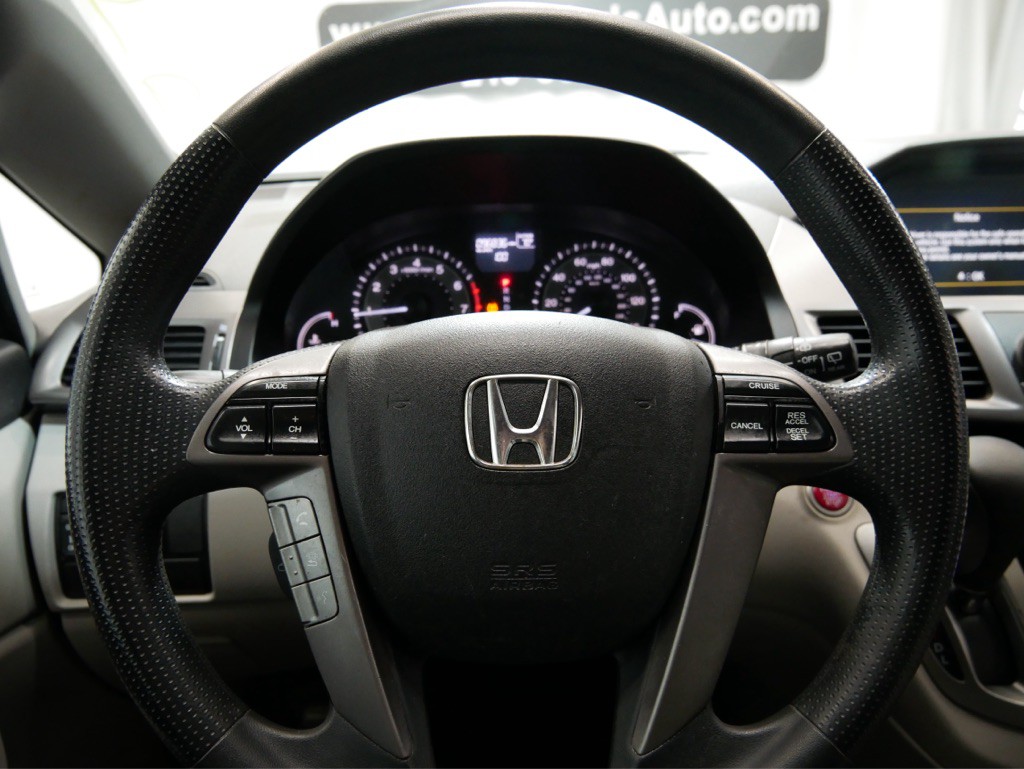 2017 Honda Odyssey Image 12