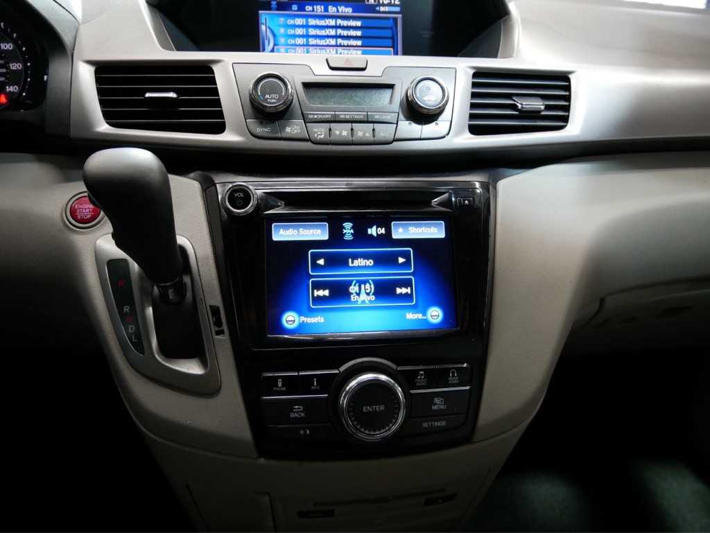 2017 Honda Odyssey Image 15