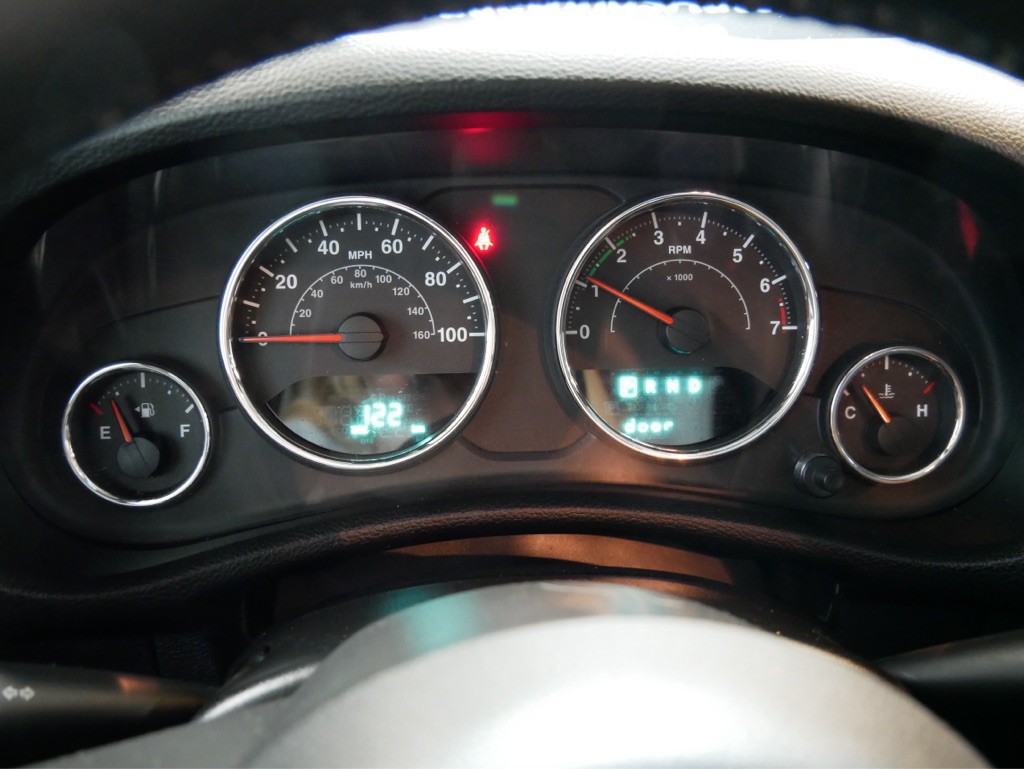 2014 Jeep Wrangler Image 19