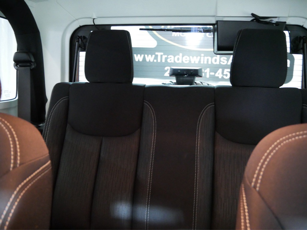 2014 Jeep Wrangler Image 27