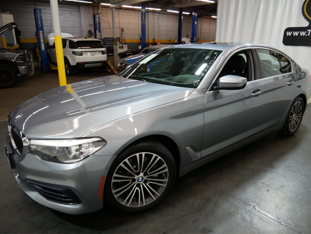 2019 BMW 5 Series Image 5