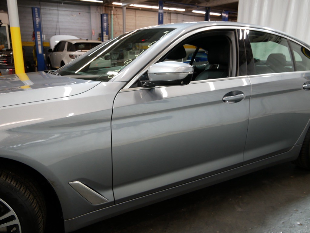 2019 BMW 5 Series Image 8