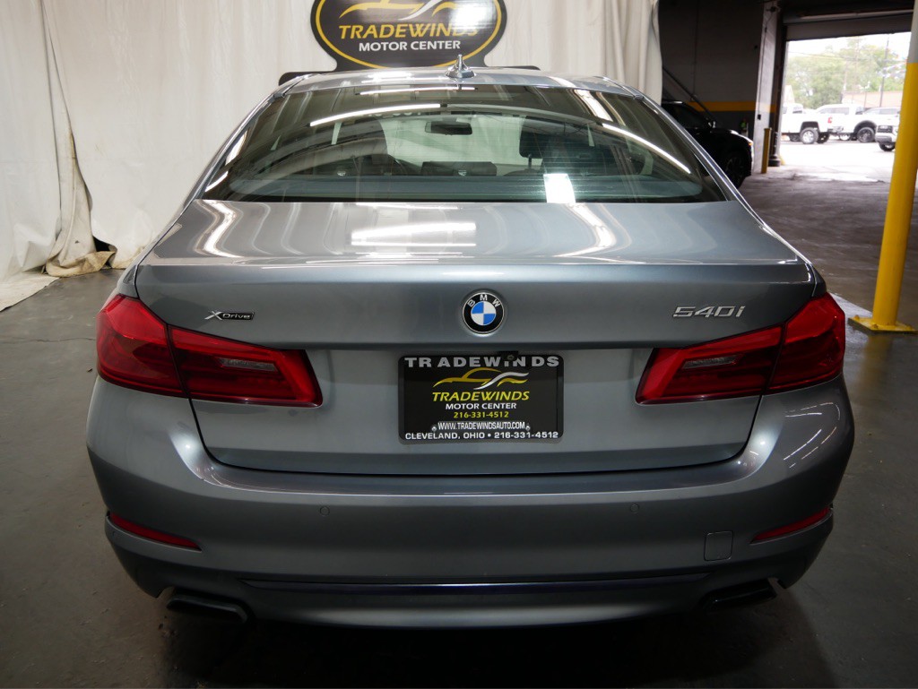 2019 BMW 5 Series Image 9