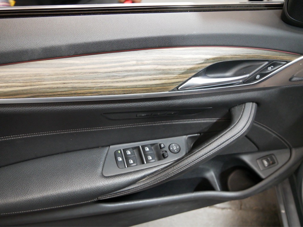 2019 BMW 5 Series Image 12