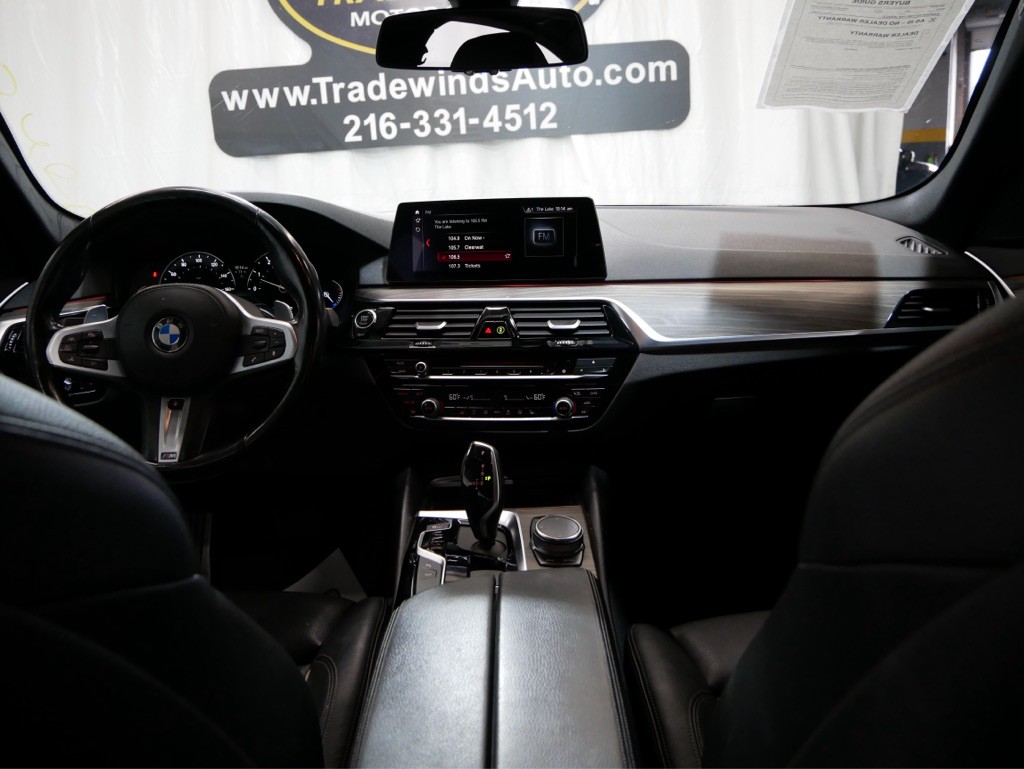 2019 BMW 5 Series Image 26