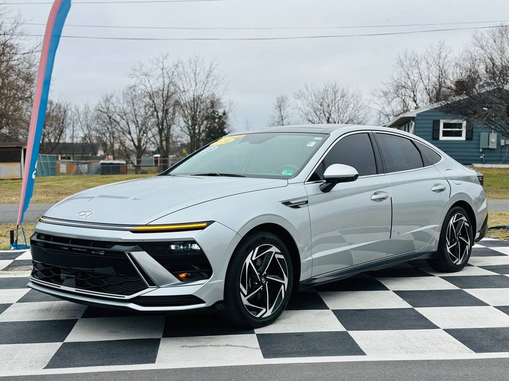 2024 Hyundai Sonata Image 2