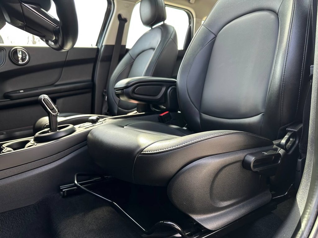 2020 MINI Countryman Image 19