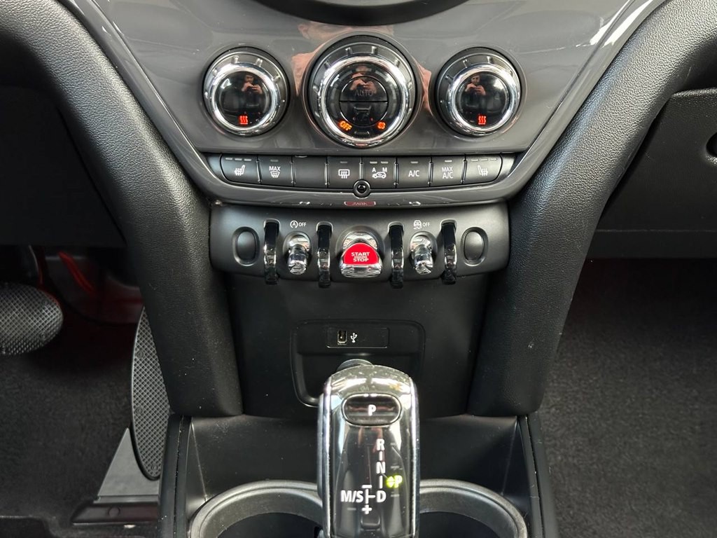 2020 MINI Countryman Image 28