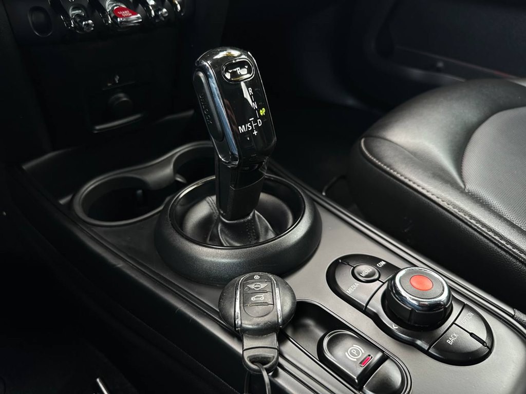 2020 MINI Countryman Image 44