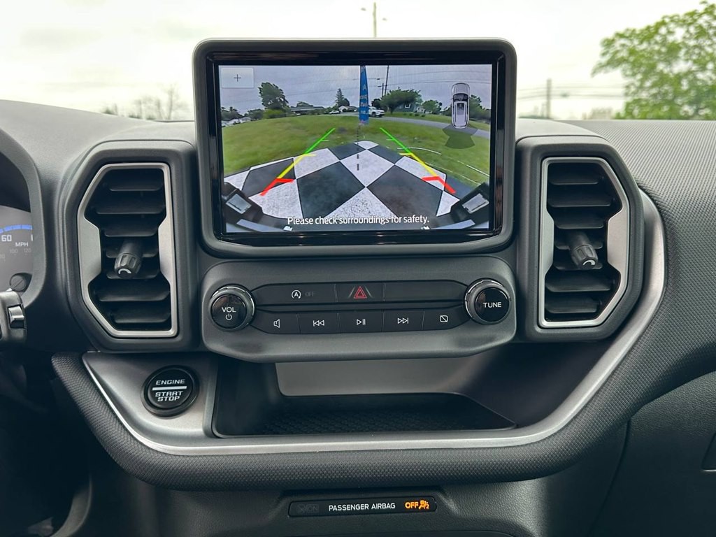 2022 Ford Bronco Image 28